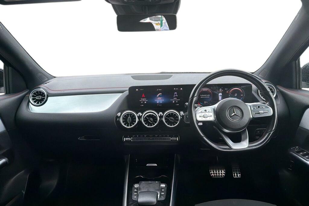 Mercedes-Benz EQA Eqa 250 66.5Kwh Amg Line Premium Suv Electri Blue #3