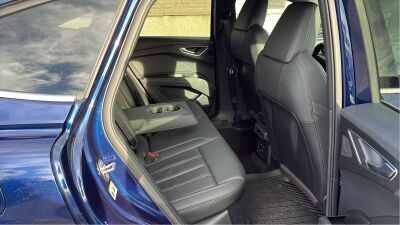 Audi Q4 E Tron 150Kw 40 82Kwh S Line Tech Pack Blue #5