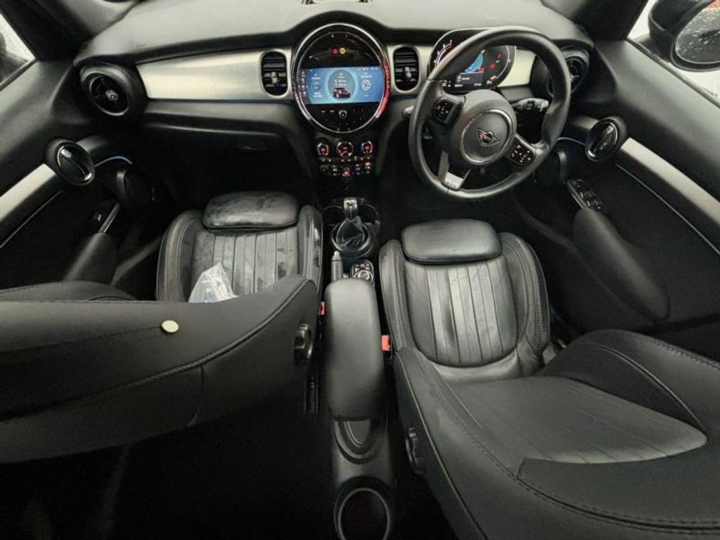 Mini Hatch 1.5 Cooper Exclusive Premium Black #4