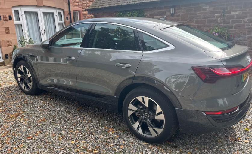 Audi Q8 e tron 250Kw 50 Quattro 95Kwh Sport Grey #2