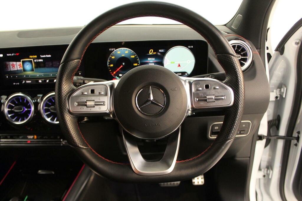 Mercedes-Benz EQA 250 70.5Kwh Amg Line Black #50