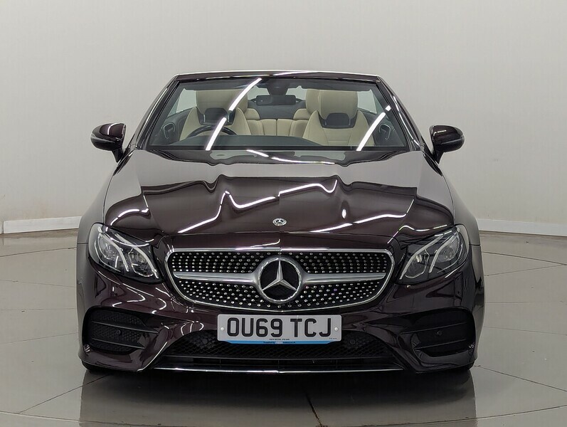 Mercedes-Benz E Class E220d Amg Line Red #4