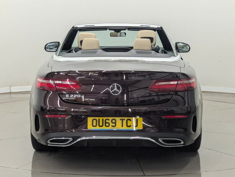 Mercedes-Benz E Class E220d Amg Line Red #5