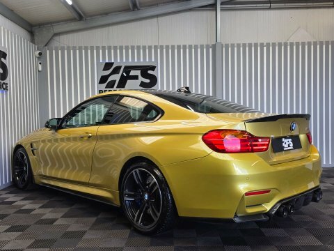 BMW M4 2015 15 3.0 Yellow #4