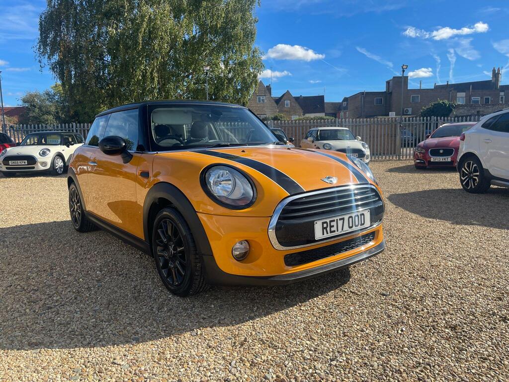 2017 Mini Hatch
