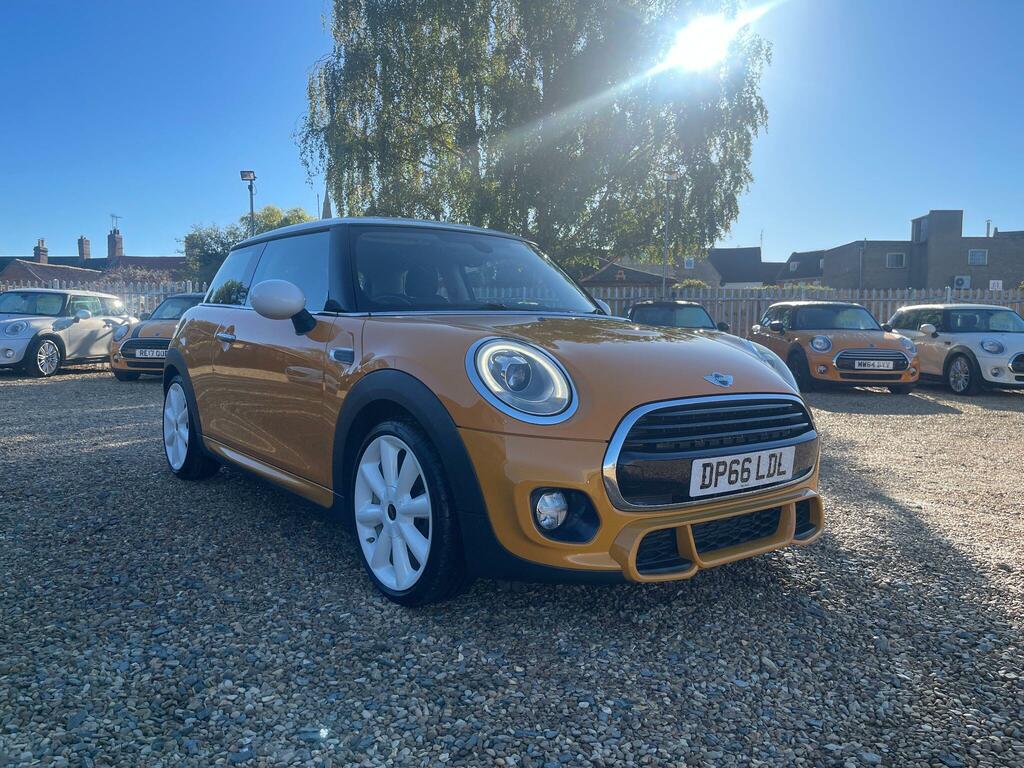 Mini Hatch 1.5 Cooper Euro 6 Ss Orange