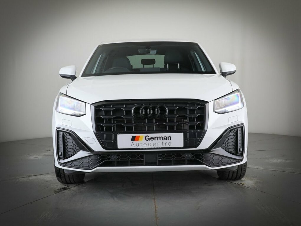 Audi Q2 1.5L S Line White #4