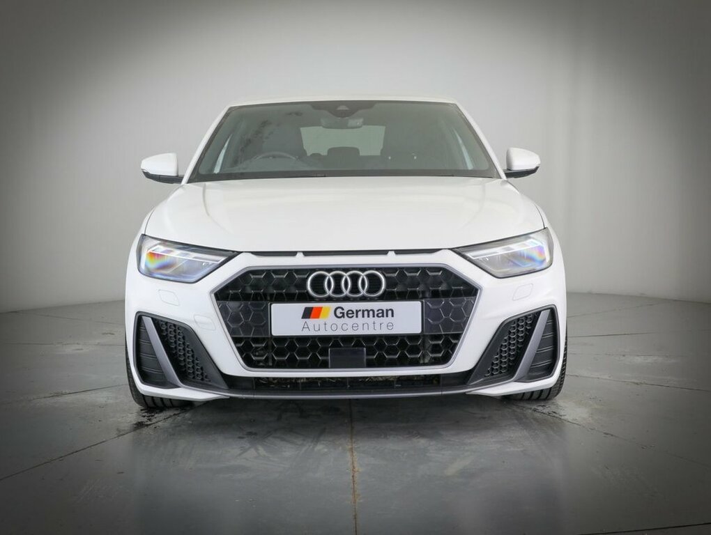 Audi A1 1L S Line White #4