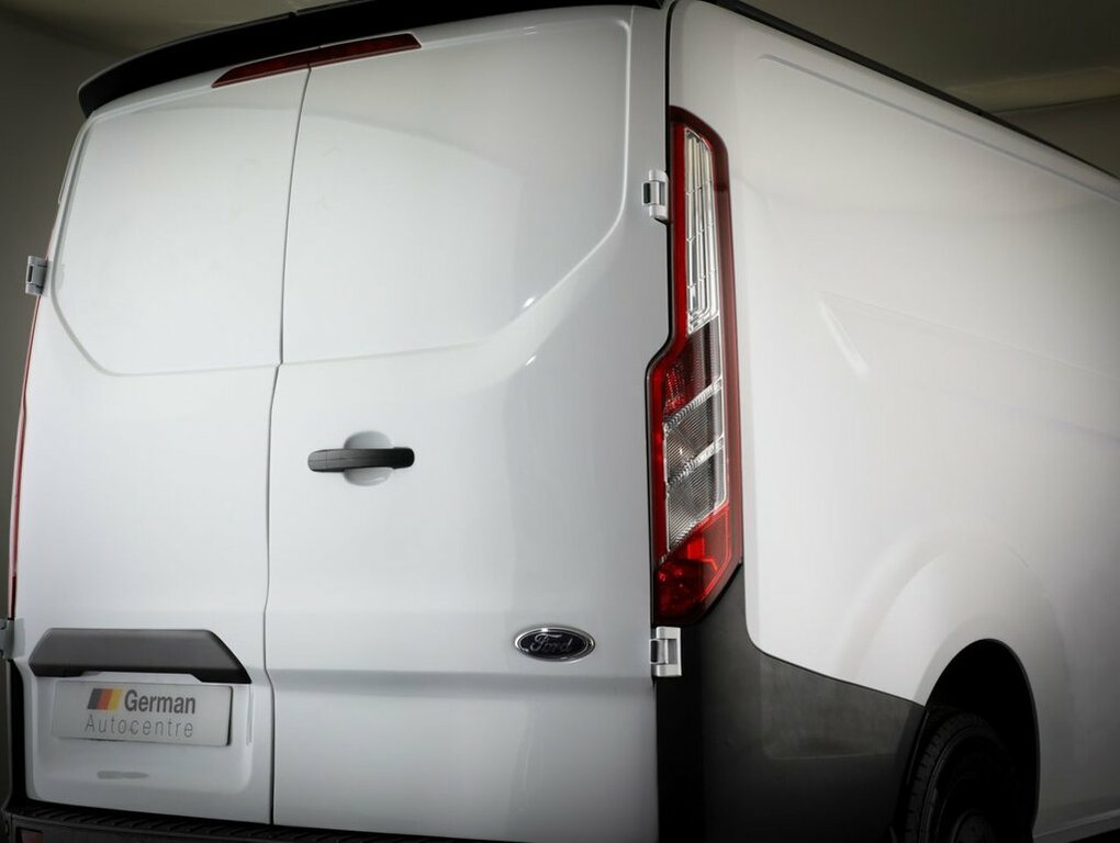 Ford Transit Custom 2L Leader White #4