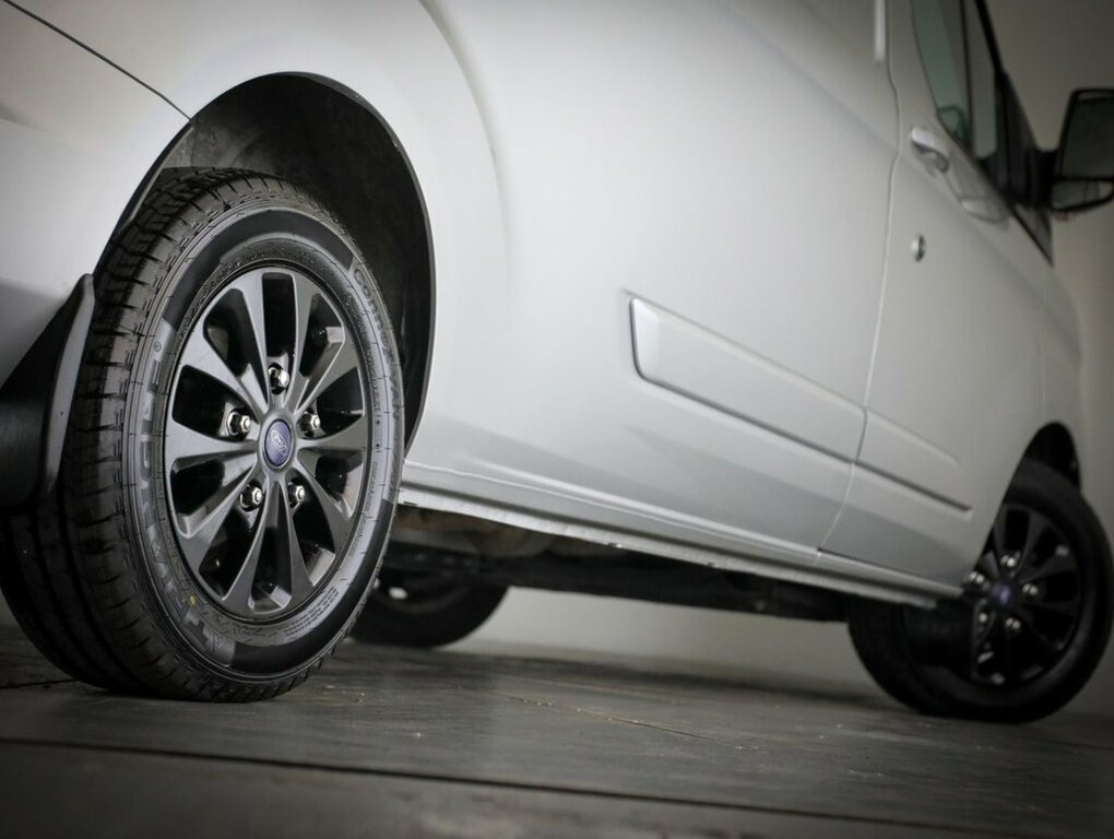 Ford Transit Custom 2L Limited Silver #5