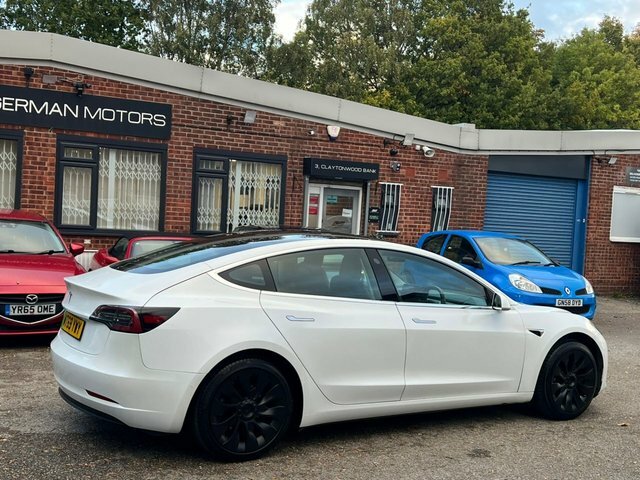 Tesla Model 3 Standard Range Plus Saloon White #6