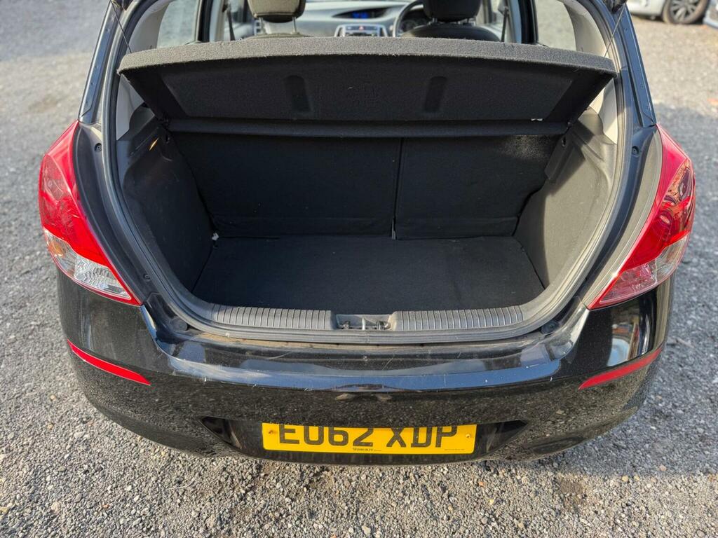 Hyundai I20 1L Active Red #17
