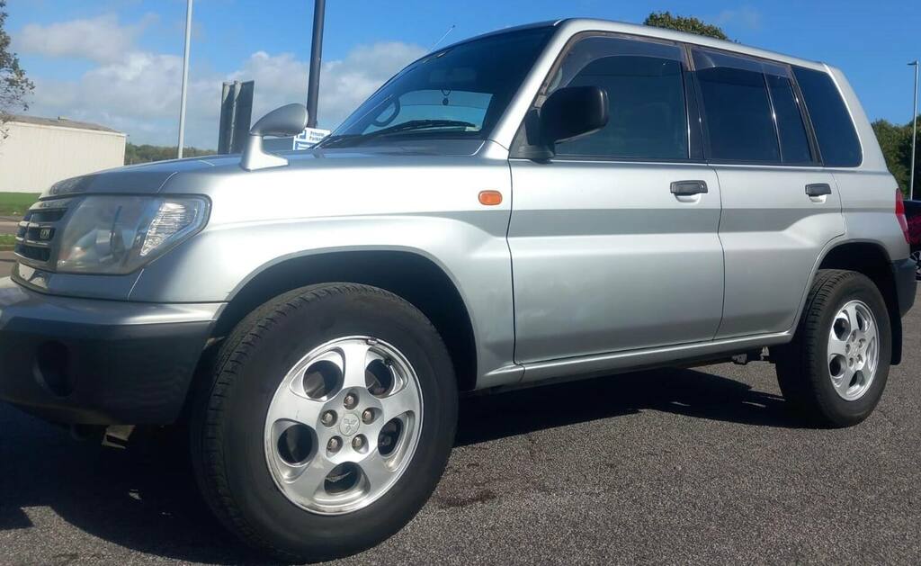 Mitsubishi Shogun 1.8 Only 31,000 Miles 31K Silver #5