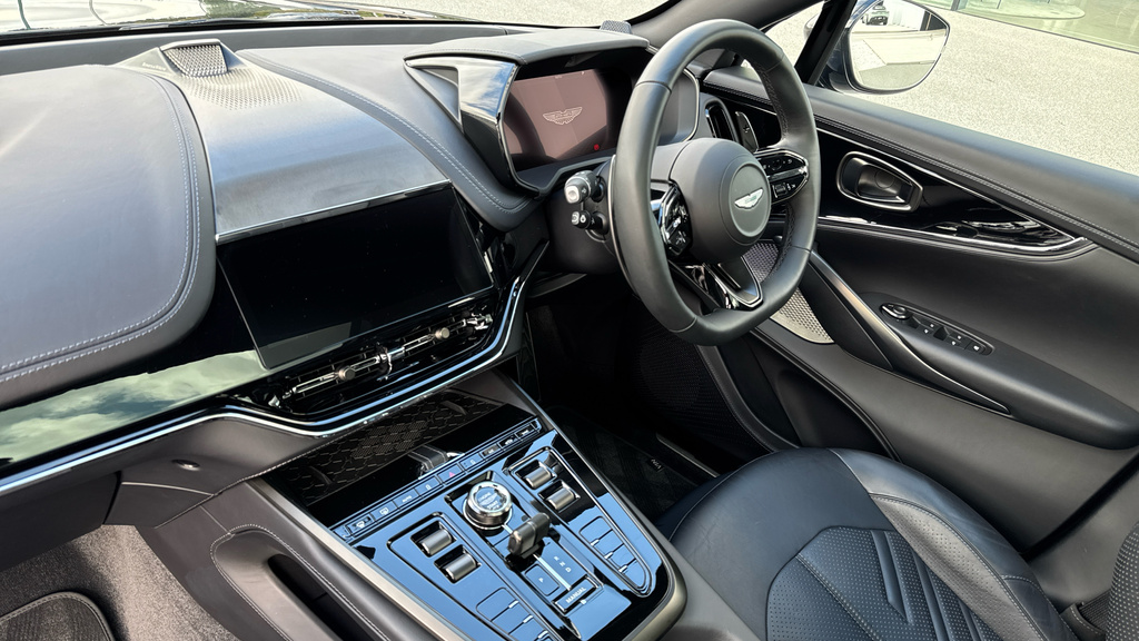 Aston Martin DBX Suv Brown #27