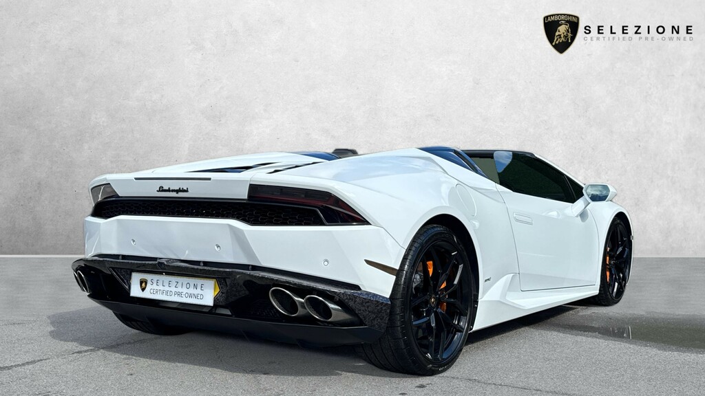 Lamborghini Huracan Coupe White #3