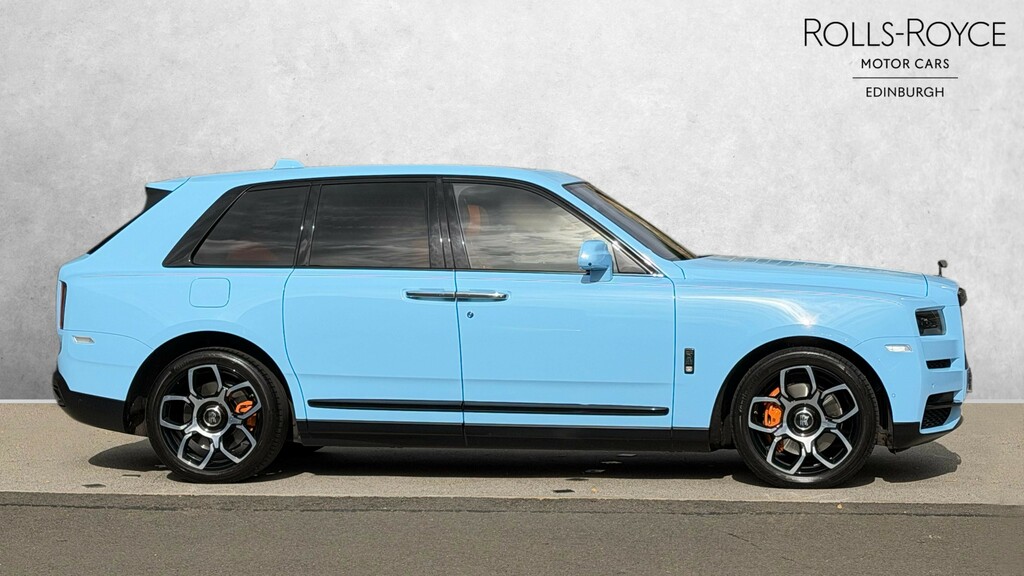 Rolls-Royce Cullinan Estate Blue #3
