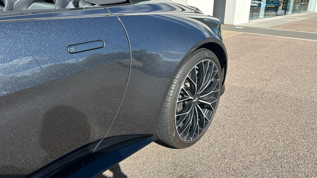 Aston Martin Vantage Vantage F1 Edition V8 Green #21