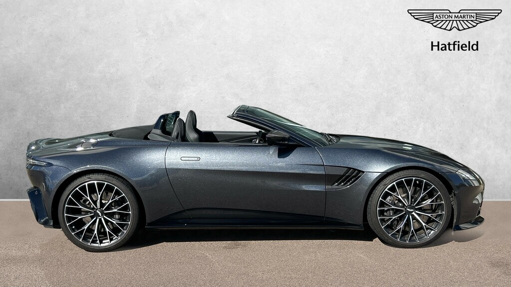 Aston Martin Vantage Vantage F1 Edition V8 Green #10