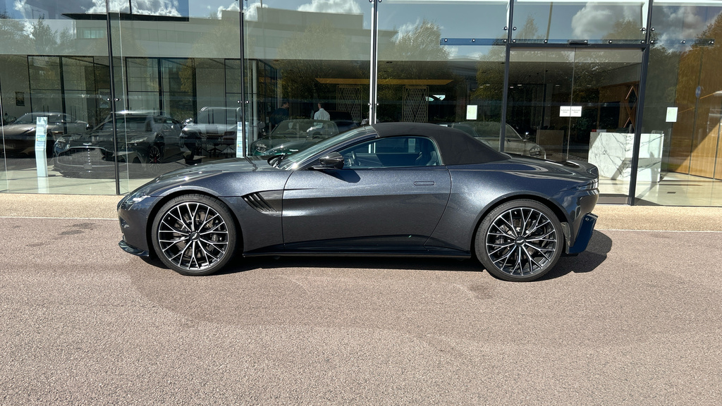 Aston Martin Vantage Vantage F1 Edition V8 Green #35