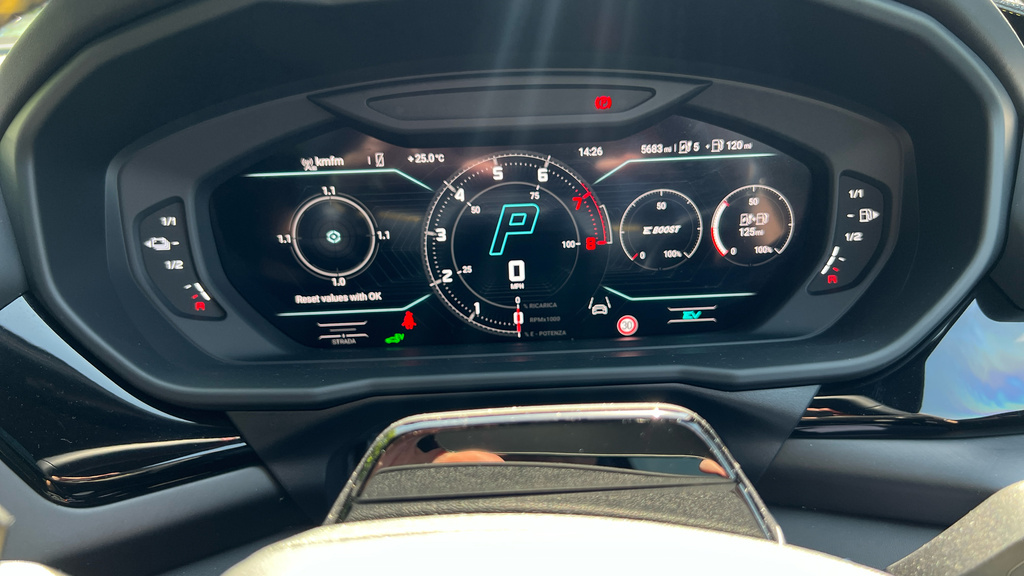 Lamborghini Urus Se Black #19