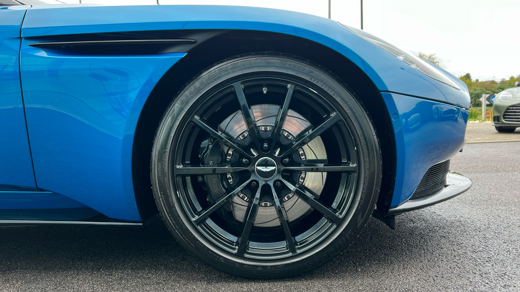 Aston Martin DB11 Convertible Blue #4