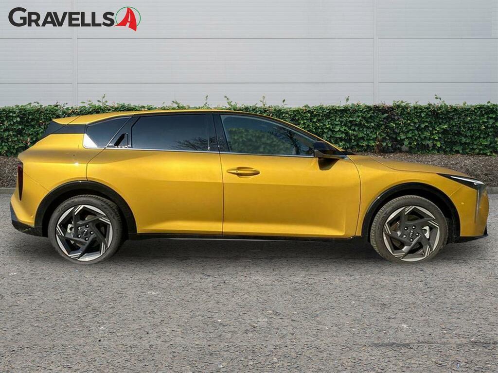 Kia K4 1.6 T-gdi Gt-line Hatchback Dct Euro 6 Yellow #2
