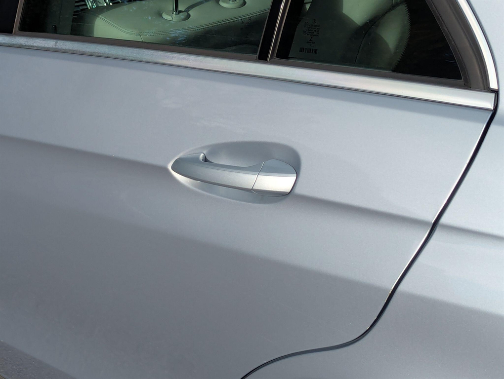 Mercedes-Benz E Class 3L Amg Sport Silver #22