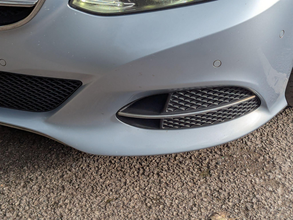 Mercedes-Benz E Class 3L Amg Sport Silver #18