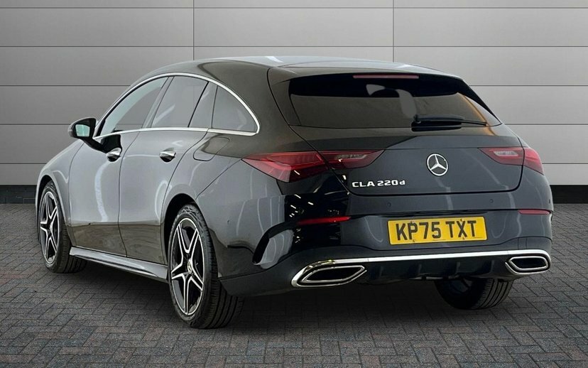 Mercedes-Benz CLA Class Cla220d Amg Line Executive Shooting Brake Black #2