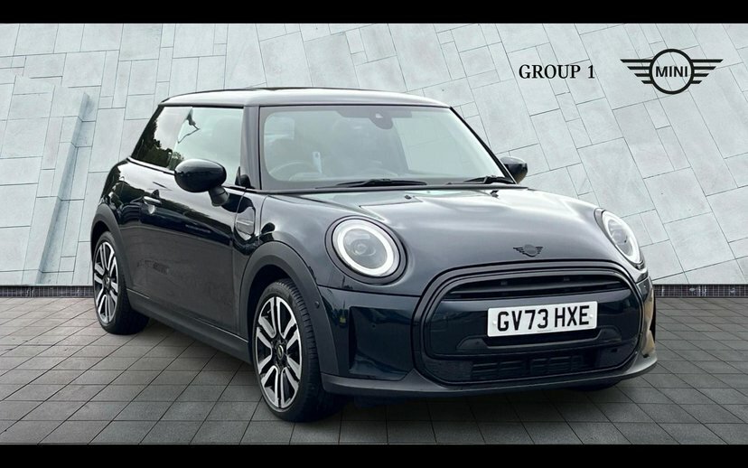 Mini Hatch 3-Door Hatch Cooper Exclusive Black