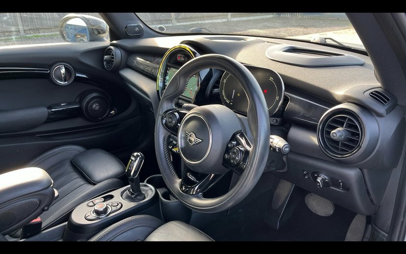 Mini Hatch Level 3 EK70DLU White #6