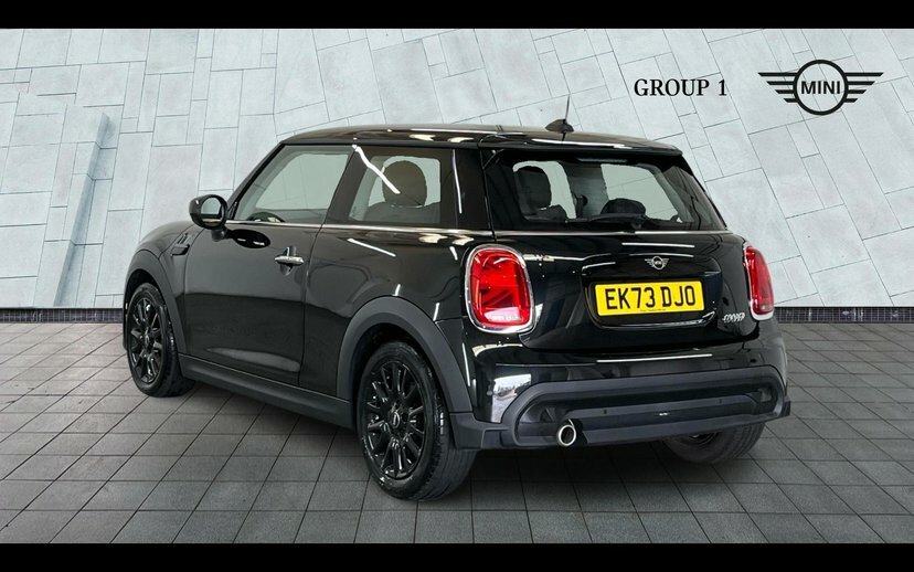 Mini Hatch 3-Door Hatch Cooper Classic Black #2