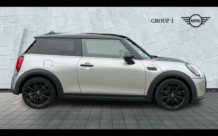 Mini Hatch 3-Door Hatch Cooper Exclusive GP73CRV Silver #3