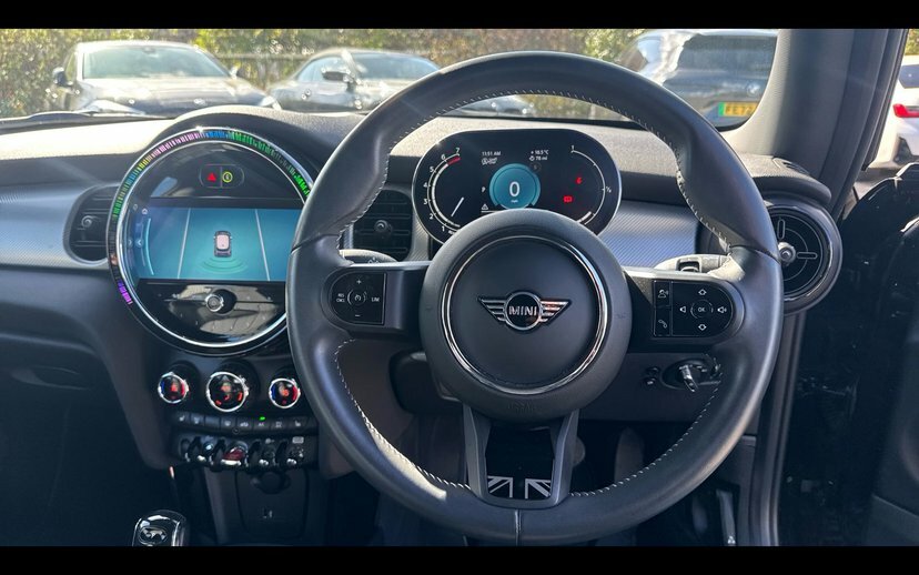 Mini Hatch 3-Door Hatch Cooper Exclusive Black #5