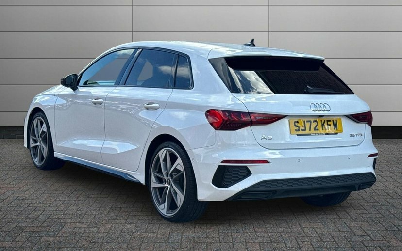 Audi A3 1.5 Tfsi 35 Edition 1 Sportback S Troni White #3