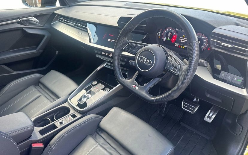 Audi A3 1.5 Tfsi 35 Black Edition Sportback S T Yellow #6