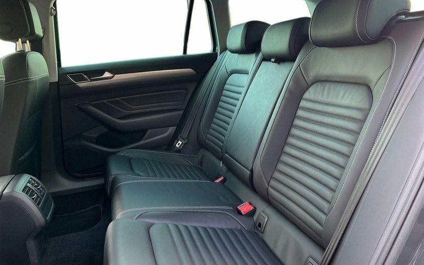 Volkswagen Passat 2.0 Tdi Evo R-line Dsg Black #8