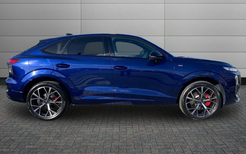 Audi Q3 2.0 Tfsi Edition 1 Sportback S Tronic Q Blue #4