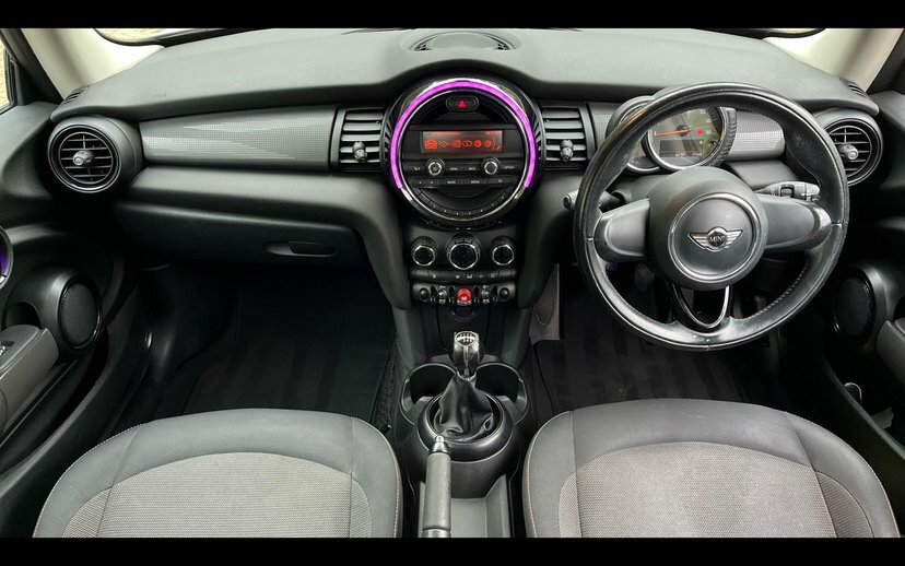 Mini Hatch One 3-Door Hatch YW16WGG White #4