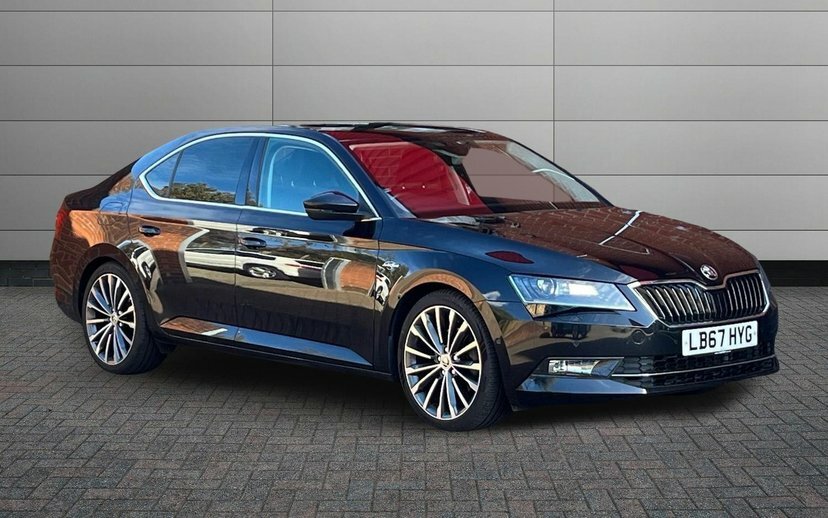 Skoda Superb 2.0 Tdi Laurin Klement Hatchback Dsg Black