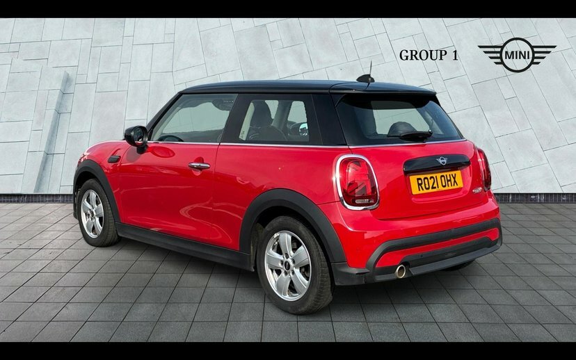 Mini Hatch 3-Door Hatch Cooper Classic Red #2