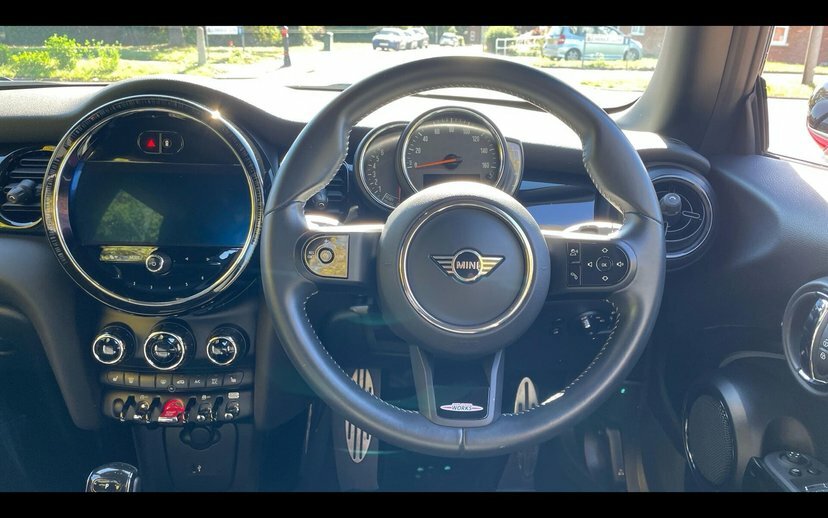 Mini Hatch 3-Door Hatch Cooper Sport Red #5
