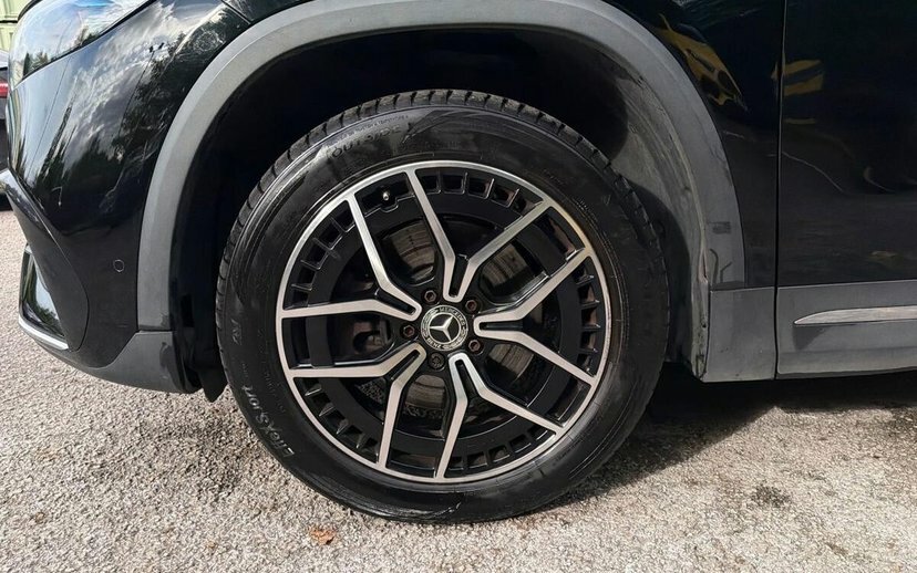Mercedes-Benz EQA Eqa 250 66.5Kwh Amg Line Premium Suv Electri Black #4