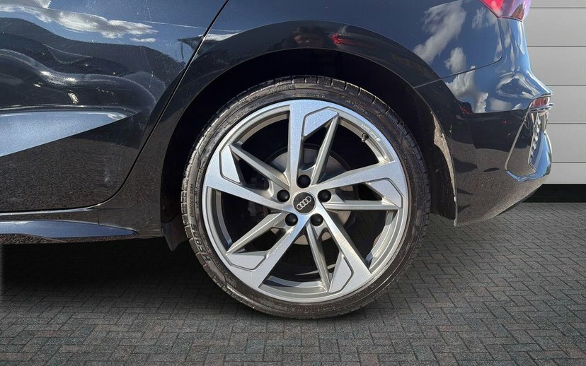 Audi A3 2.0 Tdi 35 Edition 1 Sportback S Tronic Black #5