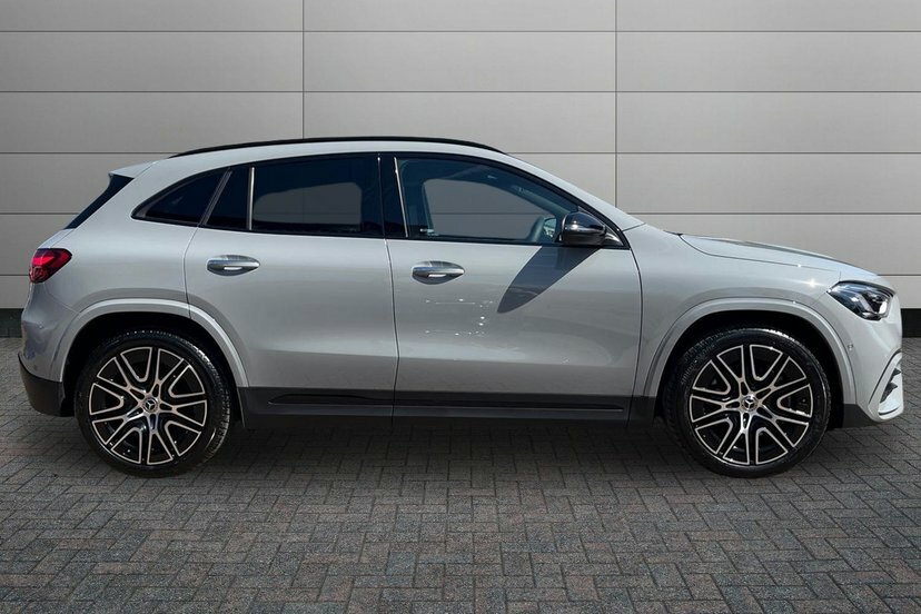 Mercedes-Benz GLA Class Gla220d Amg Line Premium Grey #3