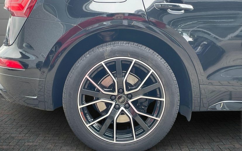 Audi SQ5 3.0 Tdi V6 Suv Tiptronic Quattro 341 P Black #5