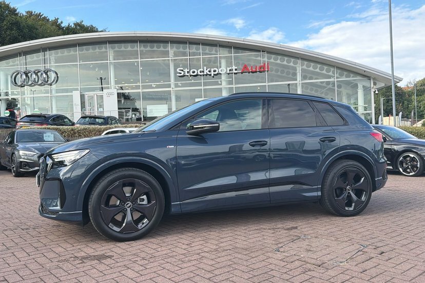 Audi Q4 E Tron 45 S Line Suv Quattro 82Kwh 286 Silver #31