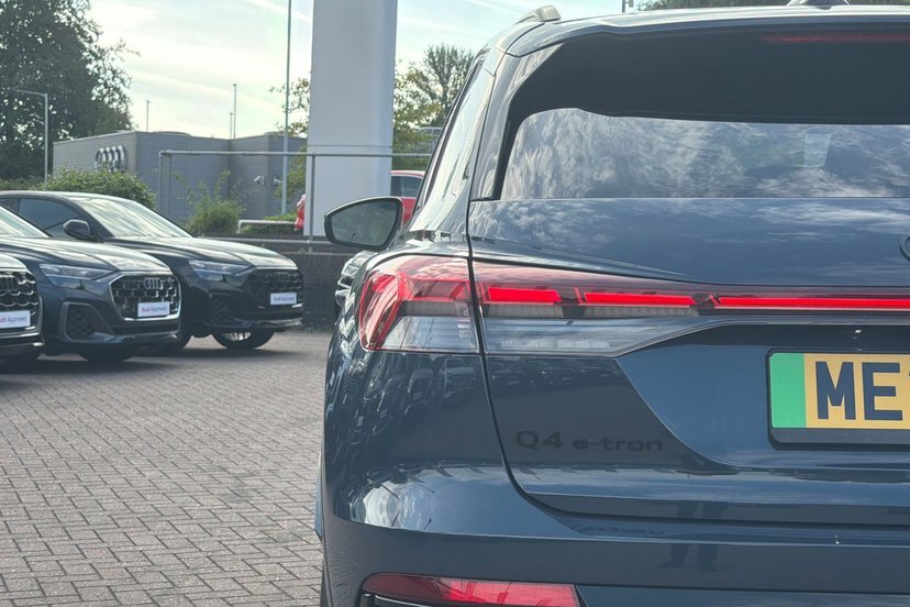 Audi Q4 E Tron 45 S Line Suv Quattro 82Kwh 286 Silver #15