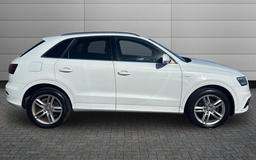 Audi Q3 2.0 Tfsi S Line Suv S Tronic Quattro Eu White #4