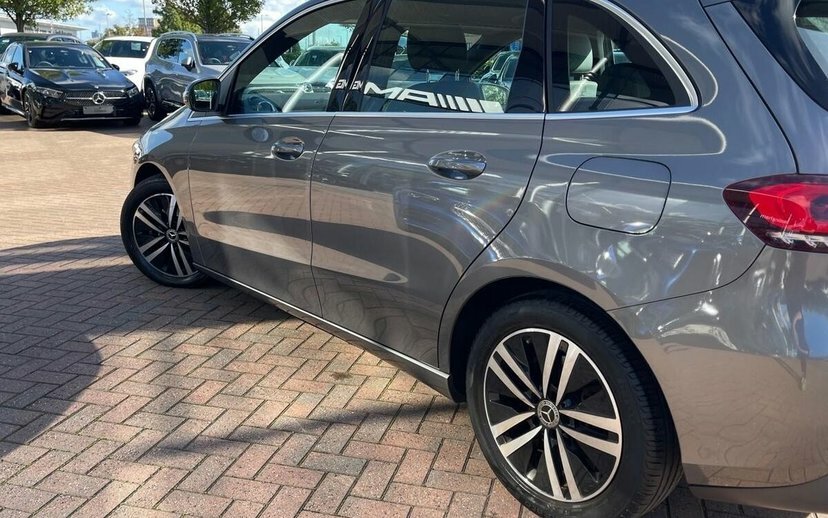 Mercedes-Benz B Class B200 Amg Line Premium Edition Grey #44